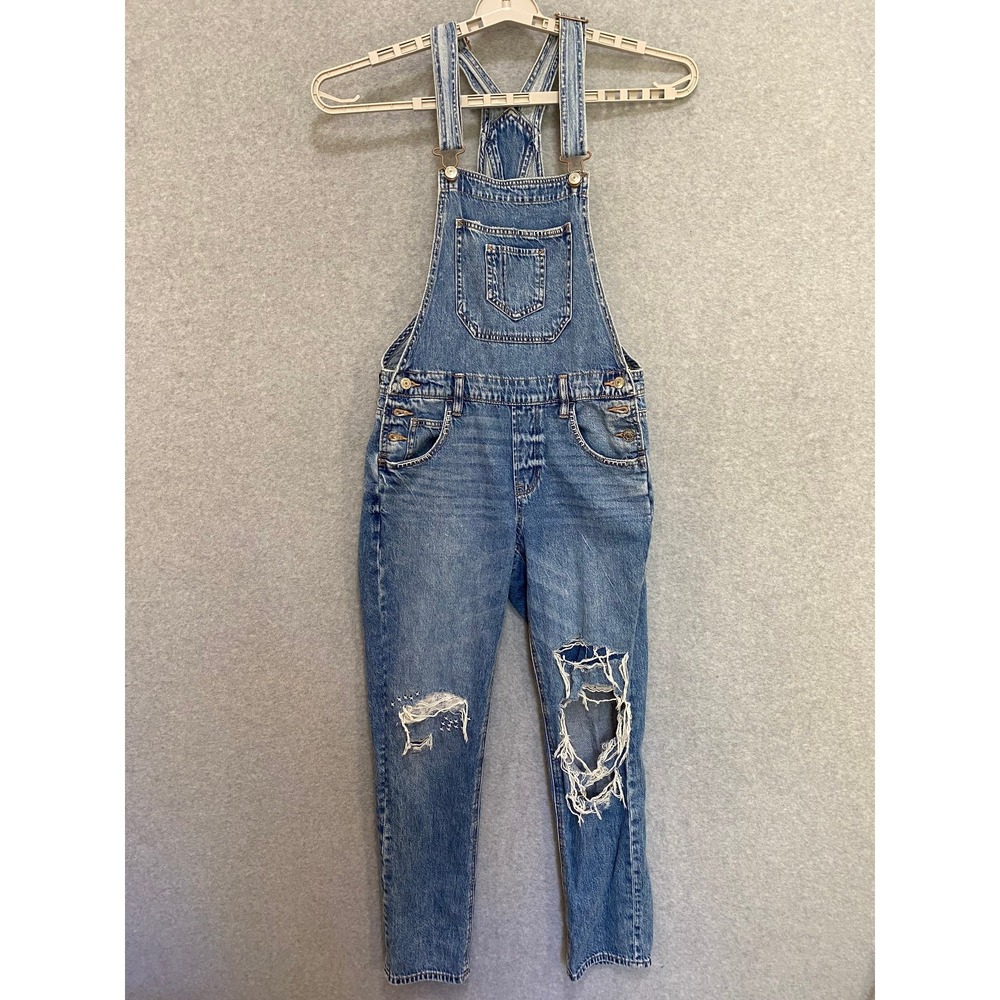 AMERICAN EAGLE Women's XS Tomgirl Light Wash Distressed Cotton Denim Overalls